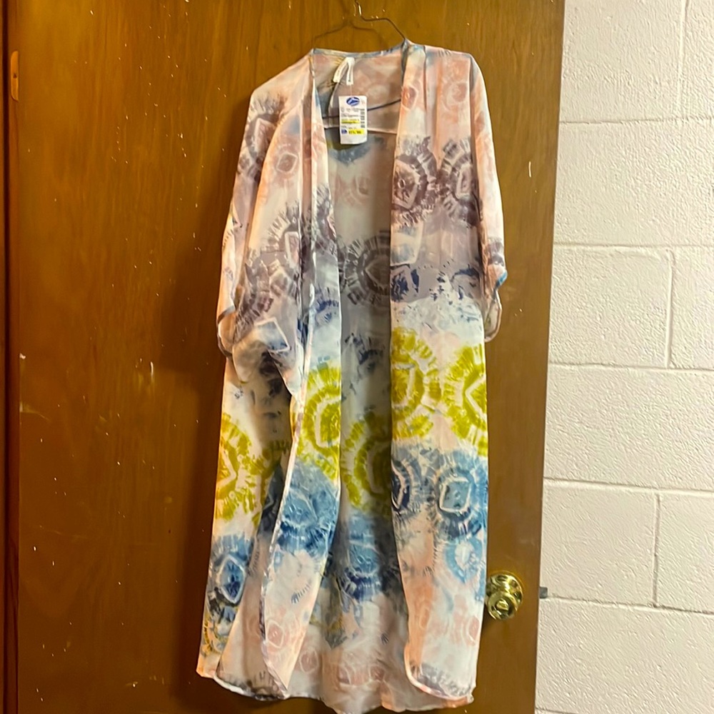 Tie-dye pull over